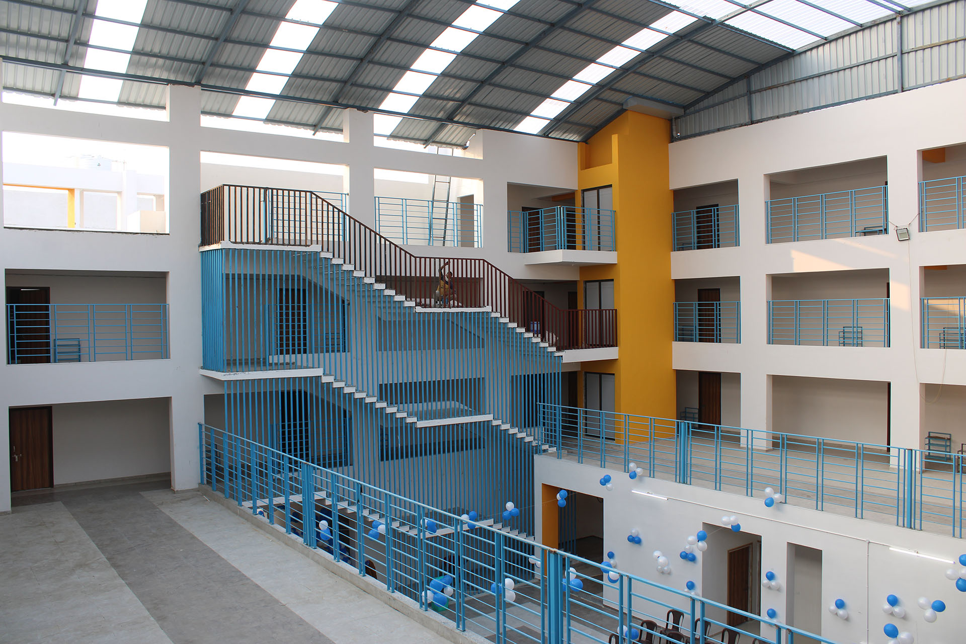 sahajanand-dormitory-gallery-11